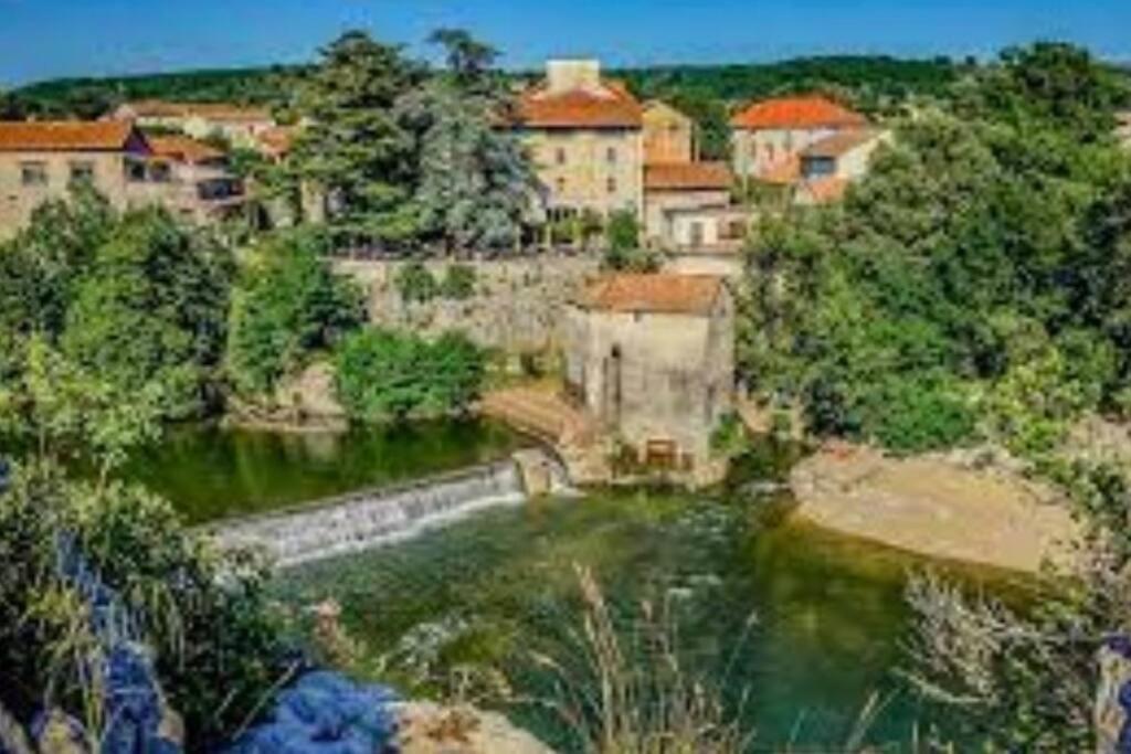 サラヴァ La O'Liso Gorges De L'Ardecheヴィラ エクステリア 写真